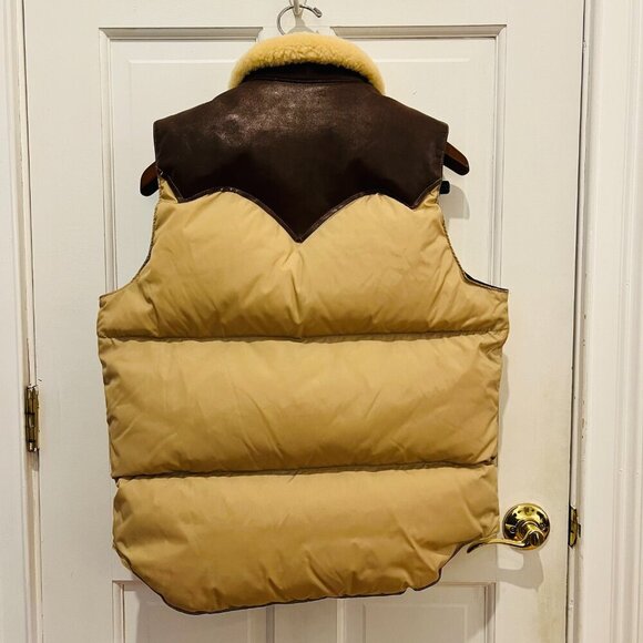 Rocky Mountain Featherbed Vest 38 / Medium Rare With Dark Horse Hide Yoke - Picture 7 of 16